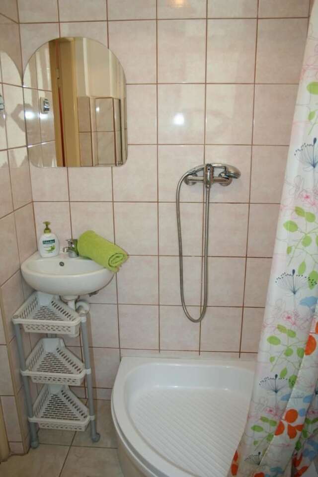 Хостелы Hostel Aleje 28 Краков-43