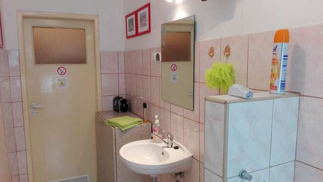 Хостелы Hostel Aleje 28 Краков-46