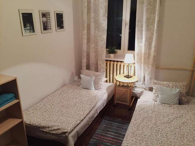 Хостелы Hostel Aleje 28 Краков-48